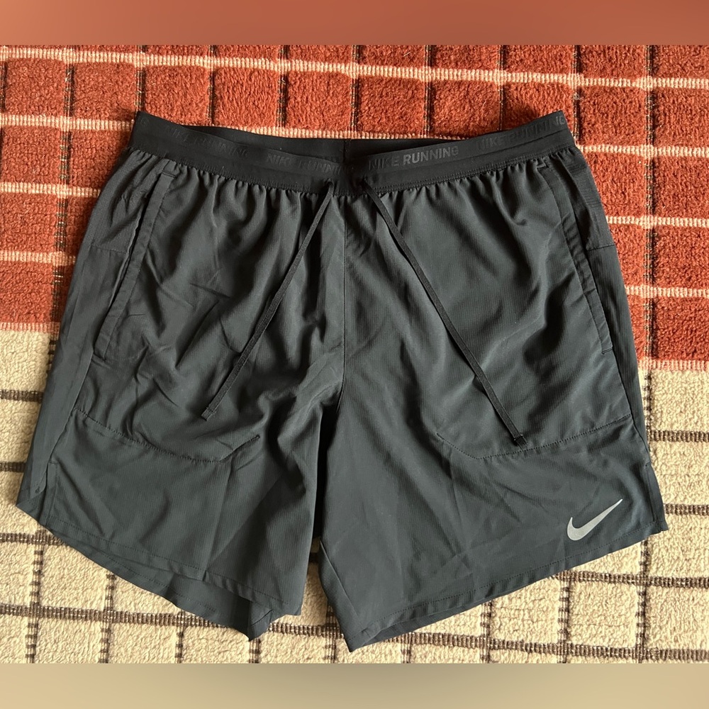 Nike Stride Men's Dri-FIT 5" Brief-Lined Running Shorts